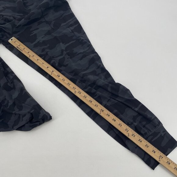 Athleta Size Medium Black Gray Camo Salutation Joggers - Picture 9 of 13